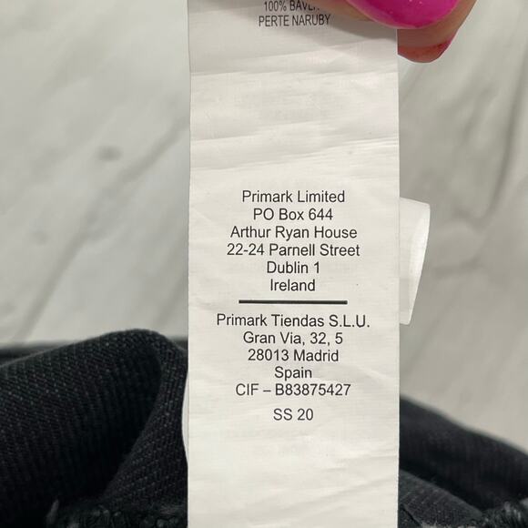 Denim Co Black Cotton High Rise Distressed Frayed 2" Denim Shorts Plus Size 14 - Picture 6 of 9